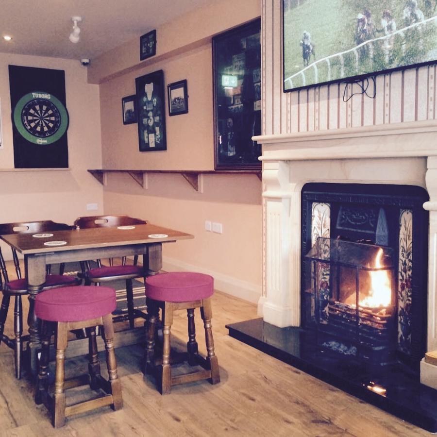 The Auld Triangle Bed & Breakfast Loughrea Ngoại thất bức ảnh