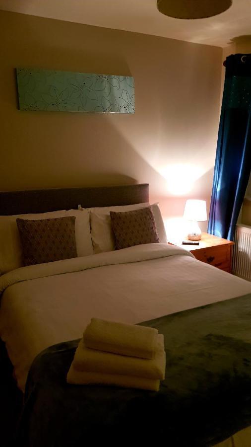 The Auld Triangle Bed & Breakfast Loughrea Ngoại thất bức ảnh
