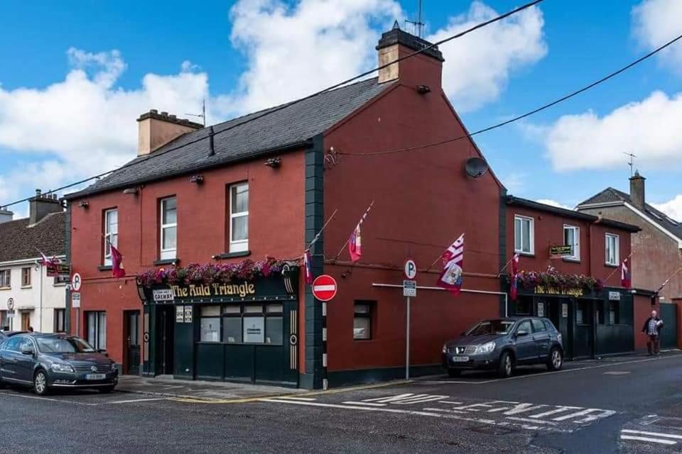 The Auld Triangle Bed & Breakfast Loughrea Ngoại thất bức ảnh